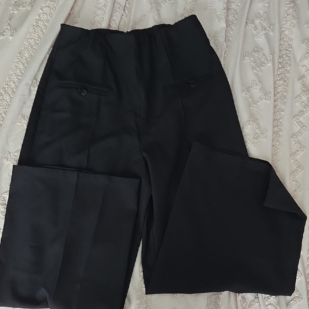 HALARA Black Regular Fit Pants